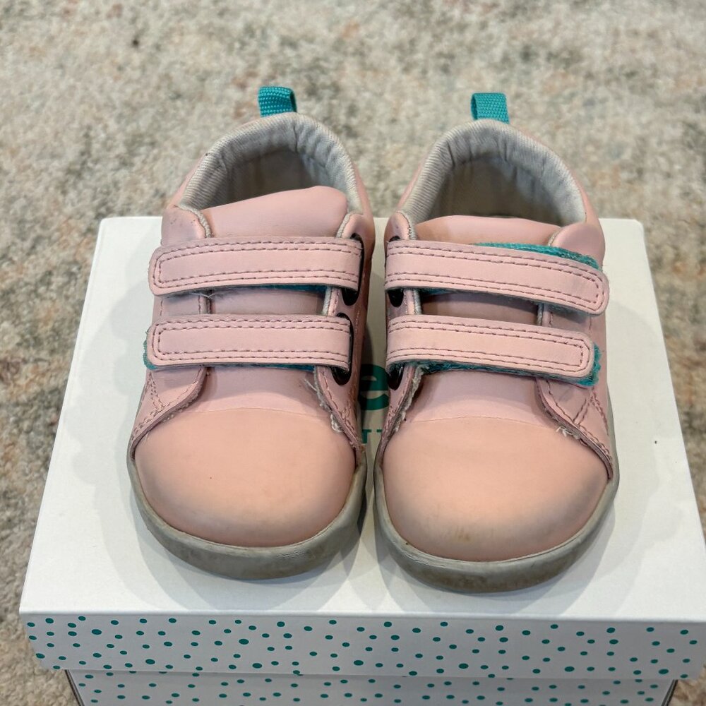 Ten Little size 7 Everyday Original Toddler shoes in Blush pink